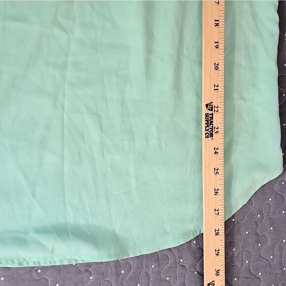 ZENANA short sleeve blouse size L - Picture 6 of 6